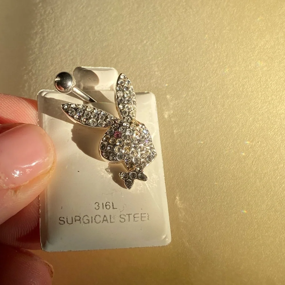 Vintage Playboy bunny belly button ring never used